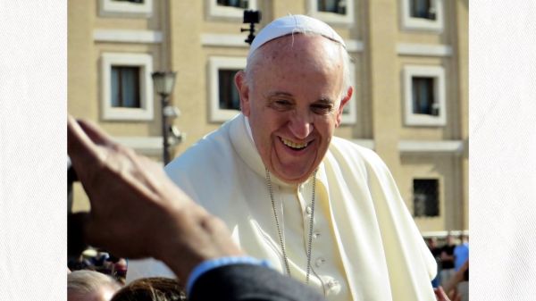 A pápalátogatáson való részvételre buzdít Smudla Tamás plébános