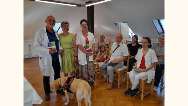 Összefogás a kórházi esélyegyenlőségért-füzeteket adtak át a Csornai Margit Kórházban