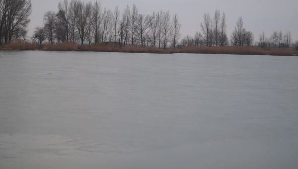  Életveszélyes a beledi horgásztavak jege